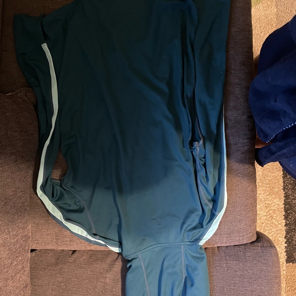 Nike pullover - Picture 2 of 4